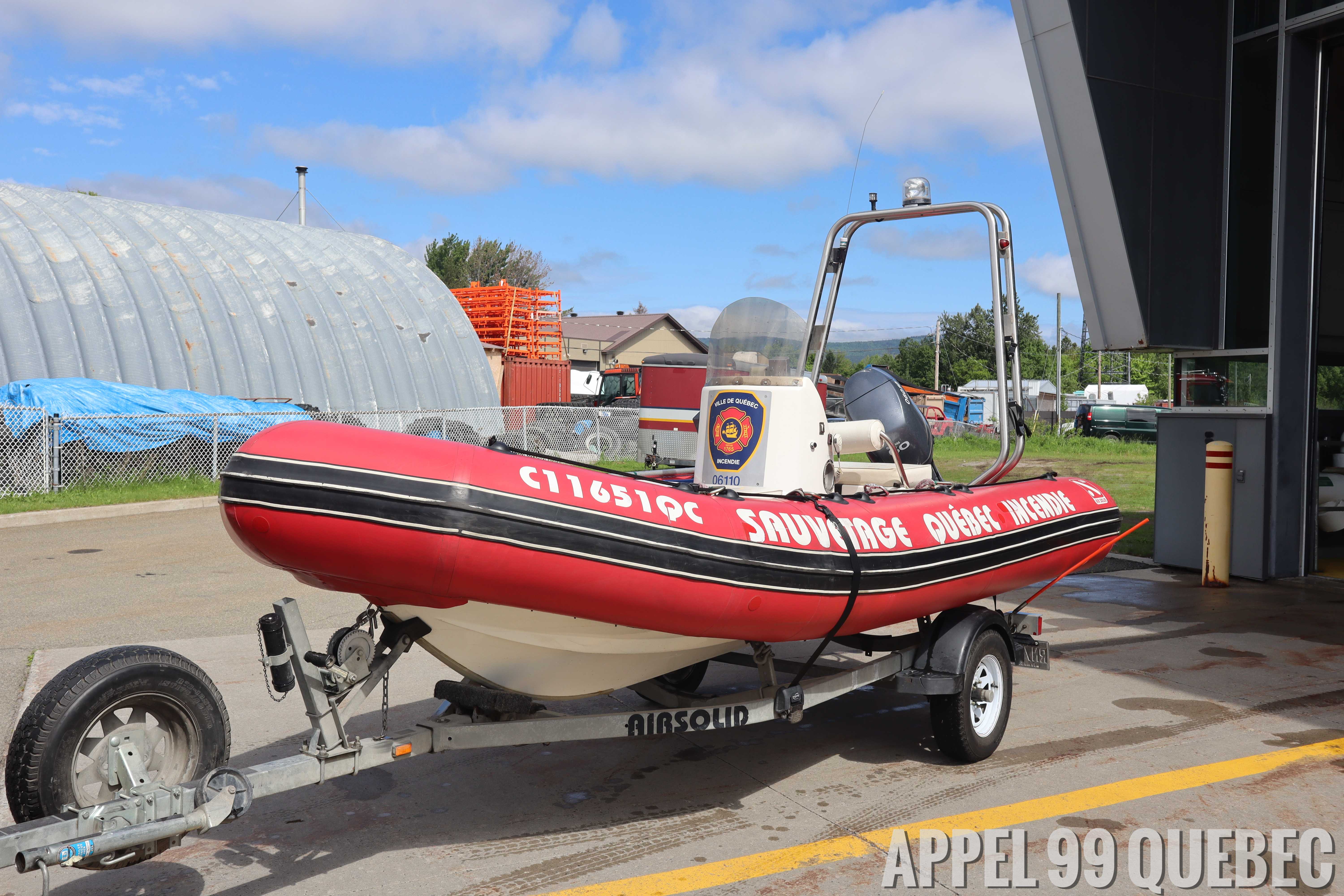 (06-110) Bateau Airsolid 2006 (photo: Didier Kervarek)